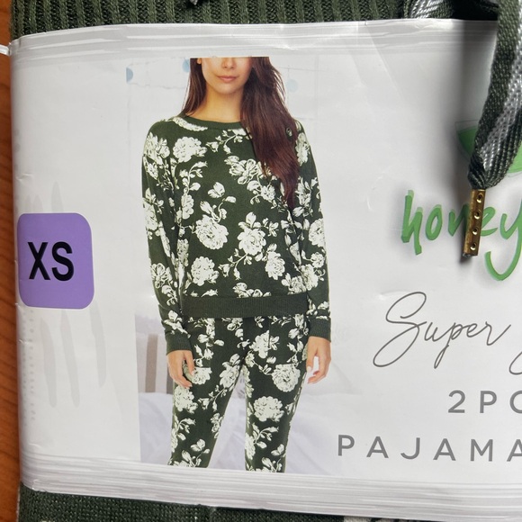 NWT Honeydew Super Soft Pajamas - XS - Picture 1 of 4